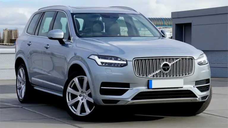 A silver Volvo XC90 parked